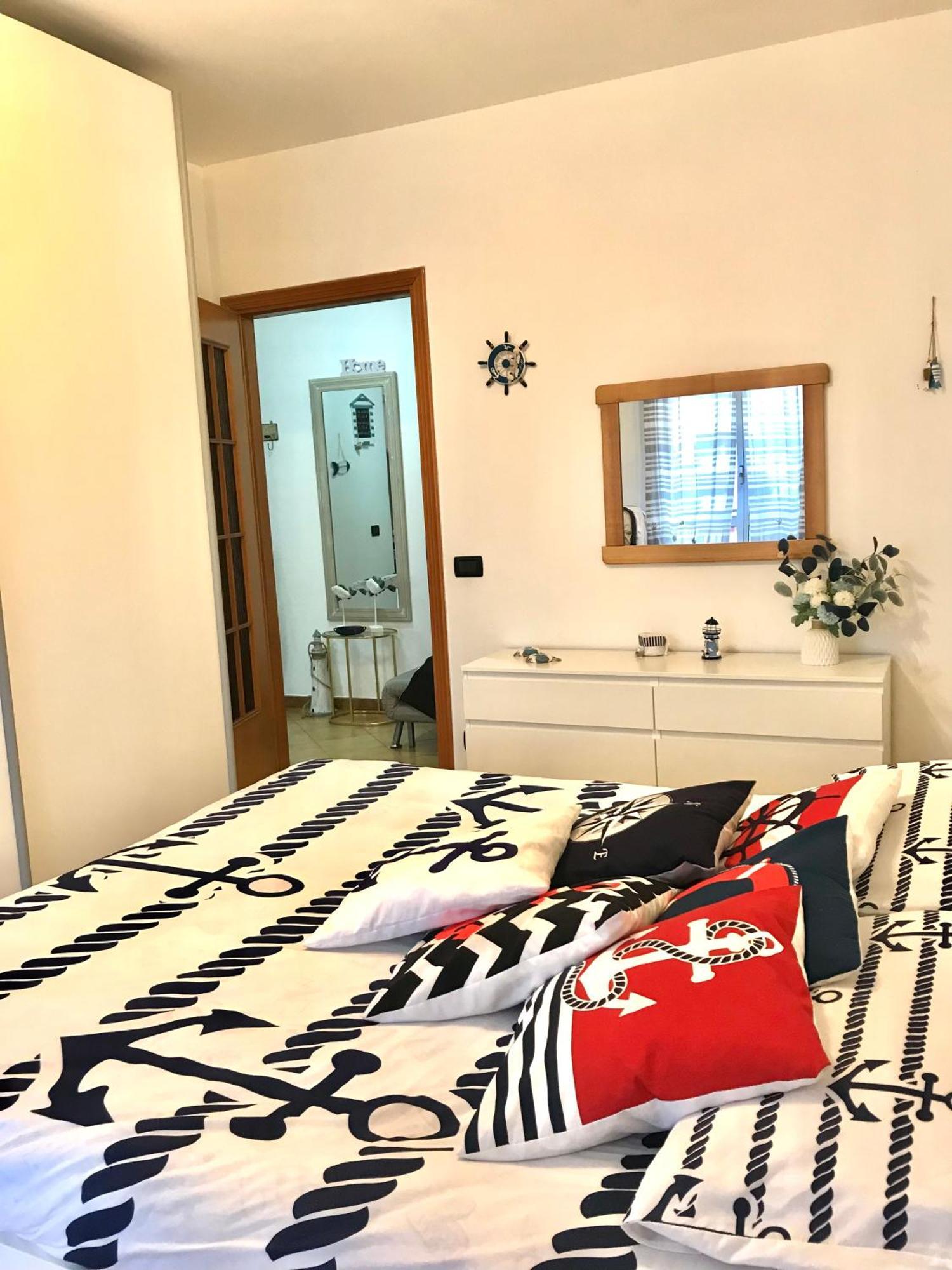 Casa Vacanze Patrizia Альбенга Экстерьер фото